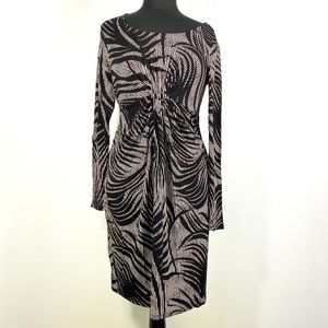 Long sleeved palm print maternity dress